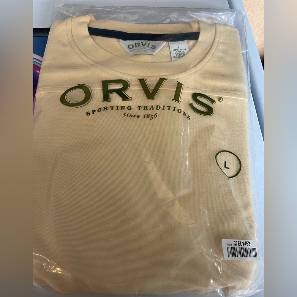 Orvis short sleeved t shirt in yellow size large